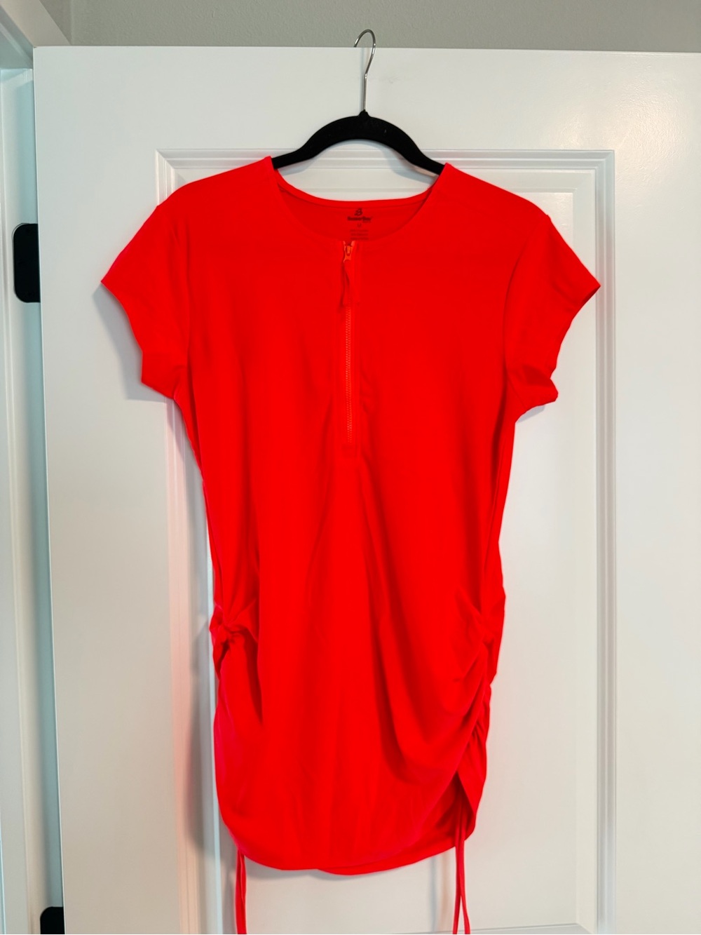 BesserBay Front-Zip Rash Guard Swim Shirt